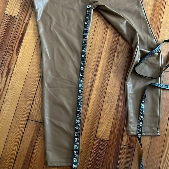 bebe Women's Faux Leather Pants in Classic Camel Color - NWT - Size 30 - Picture 8 of 11